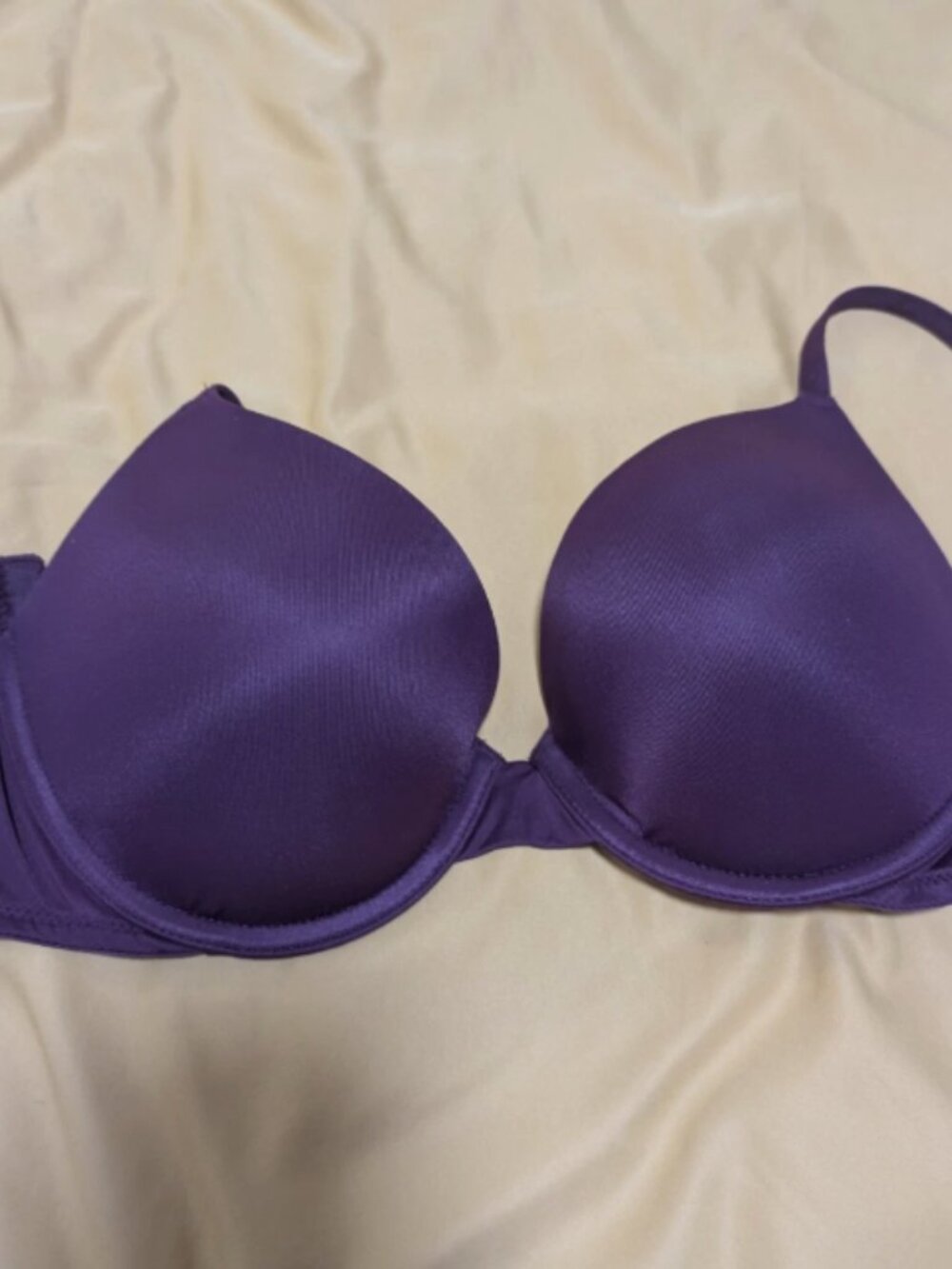 Victorias Secret 36B Pink pushup bra